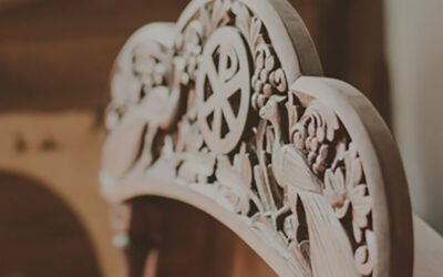 Entretenir un meuble en bois massif : les bons gestes à adopter