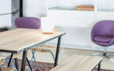 Comment réparer les éraflures et petites fissures sur vos meubles